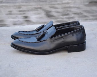 Handmade Black Leather Tassel Loafers: Men's Bespoke Business Shoes