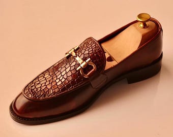 Handmade Brown Crocodile Embossed Leather Loafer: Men's Slip On Shoes