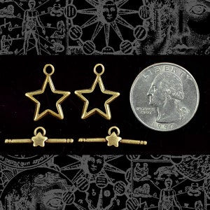 Antiqued Brass Star Toggle Clasps - Set of Two - CL7