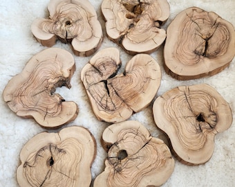 Rustic Olive Wood Slices: Natural Edge DIY Resin Art Supplies