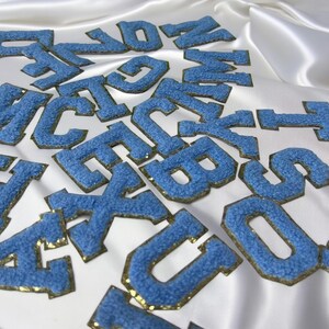 Parche termoadhesivo con letras de chenilla, parche con letras de chenilla de varios colores, bordado de alfabeto de moda para planchar, parches de letras de chenilla.