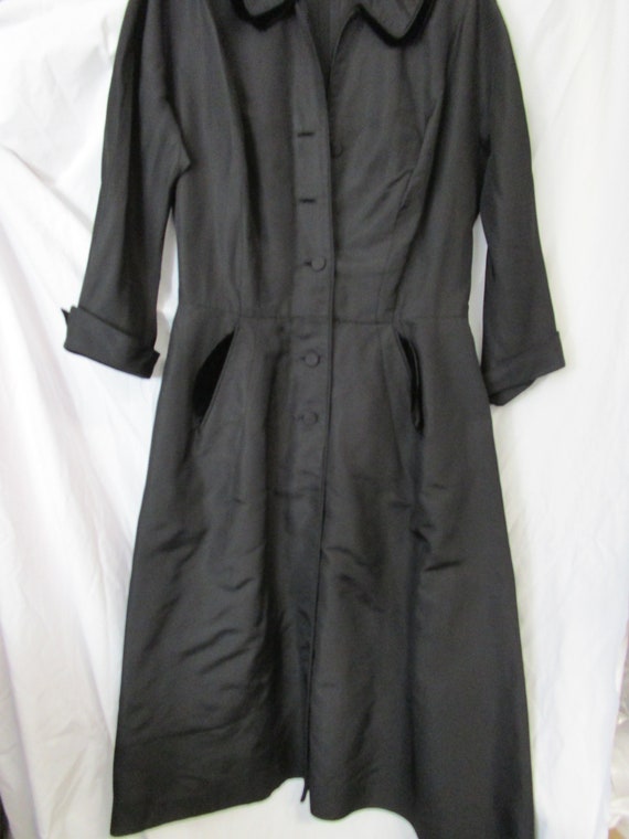 Vintage Leonard Arkin Black Rayon Shirtwaist dress