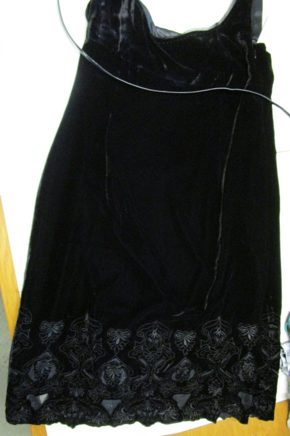 Black Velvet Tahari Short dress Midriff fit Size … - image 2