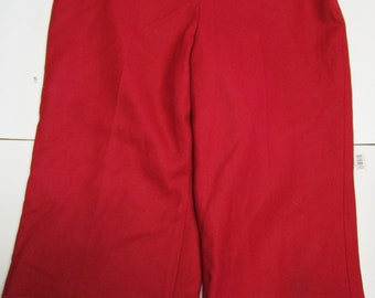 Vintage Harve Benard by Benard Holtzman Wool Blend Red short pants Size 10