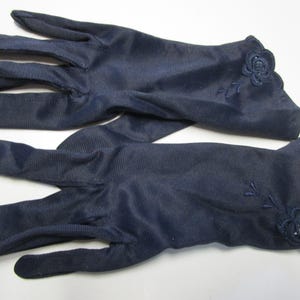 Choice of Vintage Various Black Wrist Gloves, 1 Navy