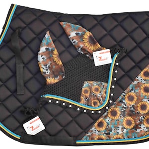 Cow mix Sunflower Print Saddle Pad Set+Matching Ear Bonnet – Horse Riding Gear – Western or English Show Barn Dressage Hunter Zainee Sports