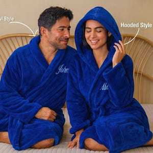 Personalized Embroidered Fleece Robe: Plush Loungewear Bathrobe