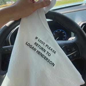 Camiseta sin mangas bordada personalizada para despedida de soltera: &quot;Si se pierde, devolver&quot;. Regalo para despedida de soltera.