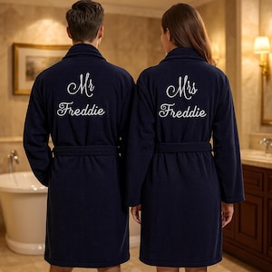 Mr and Mrs Personalized Bathrobe Set Custom Embroidered, Robes for Couples Wedding or Anniversary Gifts, His and Hers Personal Cotton Gowns.