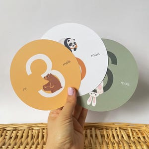 Baby animal milestone cards