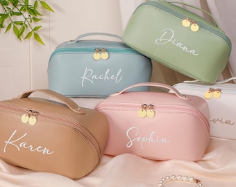 Bolsa de maquillaje personalizada, bolsa de maquillaje de cuero bordada, regalo para dama de honor, bolsa de cosméticos de cuero con monograma, regalo de Navidad, regalo de despedida de soltera