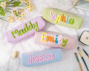 Borsa per il trucco con monogramma, borsa per pennelli da trucco, regali personalizzati per damigelle d&#39;onore, regali per la festa nuziale, regali per l&#39;addio al nubilato, borsa da viaggio per cosmetici, regalo per lei