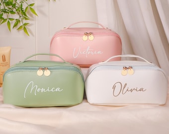 Bolsa de maquillaje de cuero bordada, regalos para damas de honor, bolsa de maquillaje personalizada, bolsa de cosméticos de cuero con monograma, regalo de Navidad, regalo de despedida de soltera