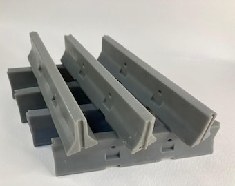 1/24 Scale Resin Jersey Barrier – Diorama Road Block – Wargaming Terrain – Concrete Miniature