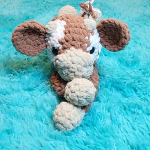 Soft Crochet Cow Lovey Blanket | Handmade Plush Toy for Babies, Toddlers, and Kids | Adorable Farm Animal Baby Gift | 24-Inch Comfort