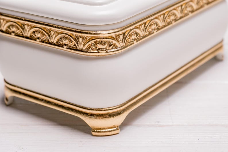 Gold Chain Box Pattern Personalized White and Gold Jewelry Box,luxury Wood Keepsake Box With ...