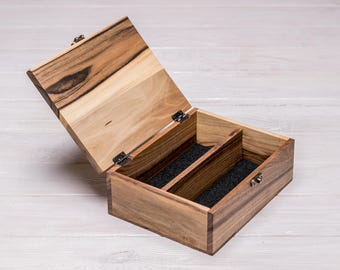 Handmade Walnut Glasses Box, Wooden Eyewear Organizer for 1–6 Pairs, Sunglasses Storage Case with Glass or Wooden Lid, Engraving Gift