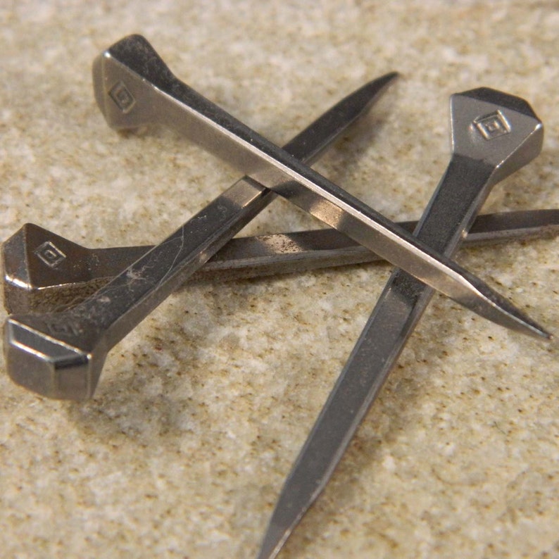 Diamond Head Horseshoe Nails Etsy