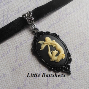 Gothic Lolita Mermaid cameo choker necklace black velvet