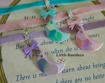 Pastel moon choker necklace with small bows fairy kei kawaii lolita velvet ribbon