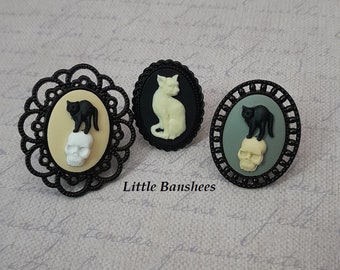 cat and skull cameo ring gothic lolita