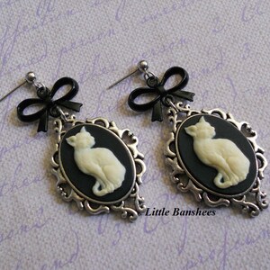 Cat cameo earrings with black bows gothic lolita egl