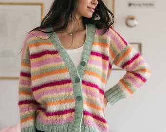 Patrón de cárdigan de punto a rayas – Suéter playero estilo boho relajado (Descarga en PDF)