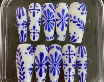 Handmade Porcelain Floral Press On Nails: Blue & White Ceramic Nail Art