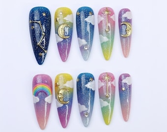 Terra Nails – Uñas postizas arcoíris celestiales, uñas con diseño de galaxia, cielo, estrellas y luna, uñas postizas fantasía con purpurina y nubes degradadas – TN158