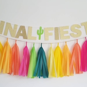 Final fiesta banner,fiesta garland,fiesta Bachelorette tassel garland,Bachelorette party,Bachelorette decor,last fling before the ring,