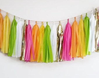 Hawaiian tassel garland,luau tassel garland,neon fringe,cocktail party, pool party garland, Hawaiian luau decoration,luau,swim party,garland