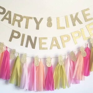 Fiesta como una piña, decoración de piña, fiesta de piña, fiesta como un baclorette de piña, fiesta tropical, ideas de fiesta en la piscina, despedida de soltera
