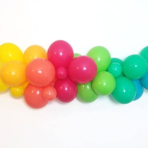 Rainbow balloon Garland,DIY balloon Garland kit,Rainbow Garland,Custom balloon Garland,Rainbow party,rainbow decorations,rainbow balloons