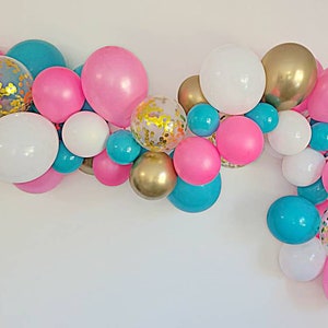 Balloon garland,D.I.Y Balloon Garland,Bachelorette balloon garland,Bachelorette ideas,neon party,90&#39;s Bachelorette,Bach to the 90&#39;s party