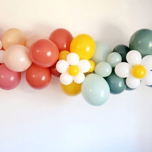 Flower power,flower power balloon garland,retro balloon garland,daisy balloon,two groovy,boho rainbow retro bachelorette,retro 1st birthday