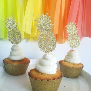 Pineapple cupcak topper, Pineapple cupcake pick, pineapple decorations,Tropical decorations,Luau party decor,luau cupcake toppers,tropical