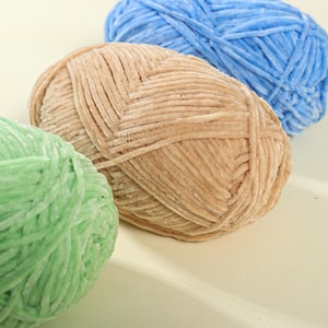 2mm Soft Velvet Yarn - Super Fine Velvet Chenille, Plush Yarn for Crochet, Hand Knitting Chenille, Amigurumi Chenille Yarn, 41 Colors
