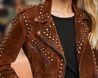Chaqueta vintage de gamuza con flecos de los años 70: abrigo bohemio estilo vaquera con tachuelas
