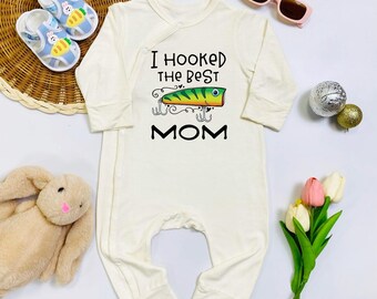 Fishing Baby Bodysuit, I Hooked The Best Mom, Summer Cotton Baby Clothing, Baby Shower Gift, Newborn Outfit