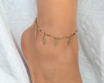 Gold Leaf Anklet, Dainty Leaf Charm Anklet, 18K Gold Plated Stainless Steel Anklet, Minimalist Adjustable Ankle Bracelet, Nature Jewelry