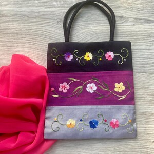 Handmade Floral Silk Purse – Small Embroidered Bag, 21×19 cm, Gift for Her