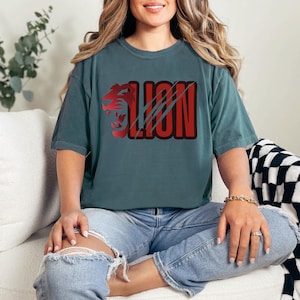 Comfort Colors Lion Graphic T-Shirt, Roaring Lion Tee, Wild Animal Lover Gift, King of the Jungle Shirt, Bold Unisex Design for Him Her,
