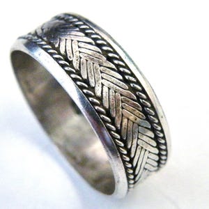 Vintage silver ring Bali band hand made oxidized woven sterling size 7