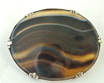 Large antique Victorian Scottish pebble agate brooch sterling silver