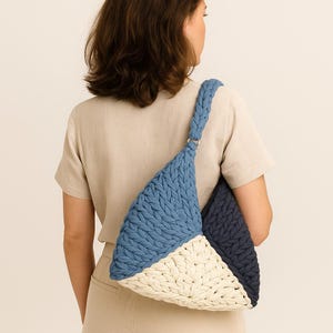 Bolso crochet en trapillo hecho a mano – Cartera bohemia en trapillo de algodón reciclado – Bolso para el día a día