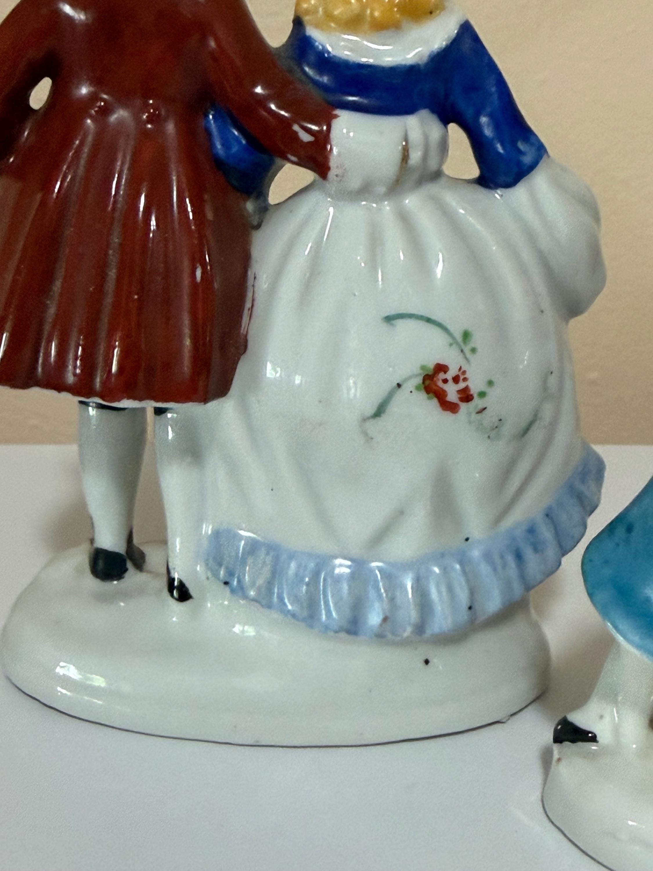 Pair Occupied Japan Figurines - Colonial Courting Couples - Porcelain image 7