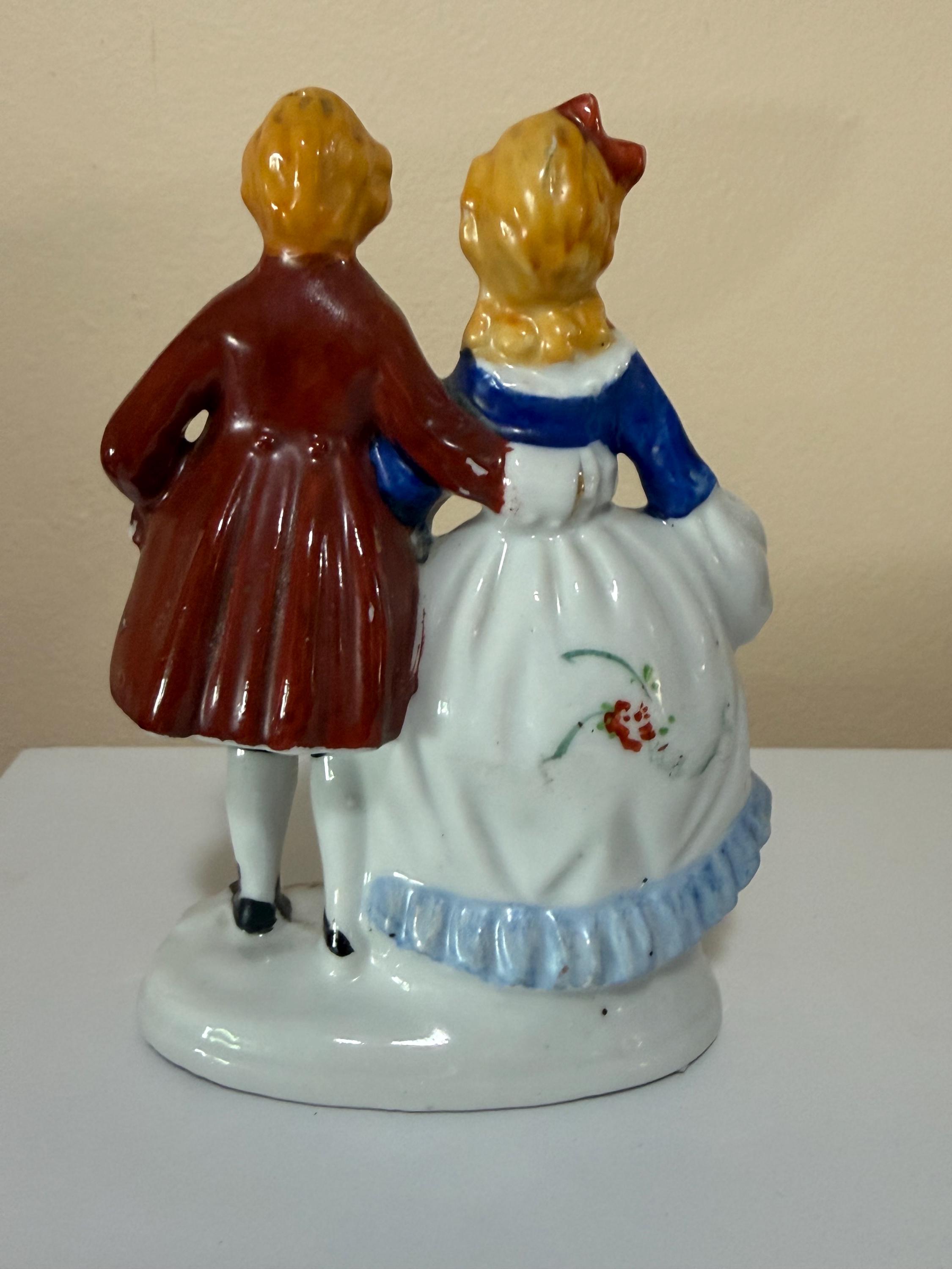 Pair Occupied Japan Figurines - Colonial Courting Couples - Porcelain image 10