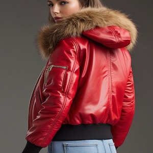 Lambskin Leather Biker Jacket with Fur Collar: Vintage 80s Style