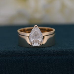 1.80 Ct Pear Cut Lab Diamond Wedding Ring Set, Solid Gold Solitaire Ring, Pear Cut Bridal Ring Set, Stackable Curved Band, Anniversary Gift