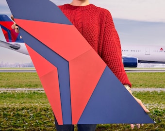 Delta Air Lines Wooden Tail Art: Vintage Aviation Decor